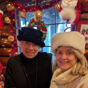 Meet your Posher, Carrie